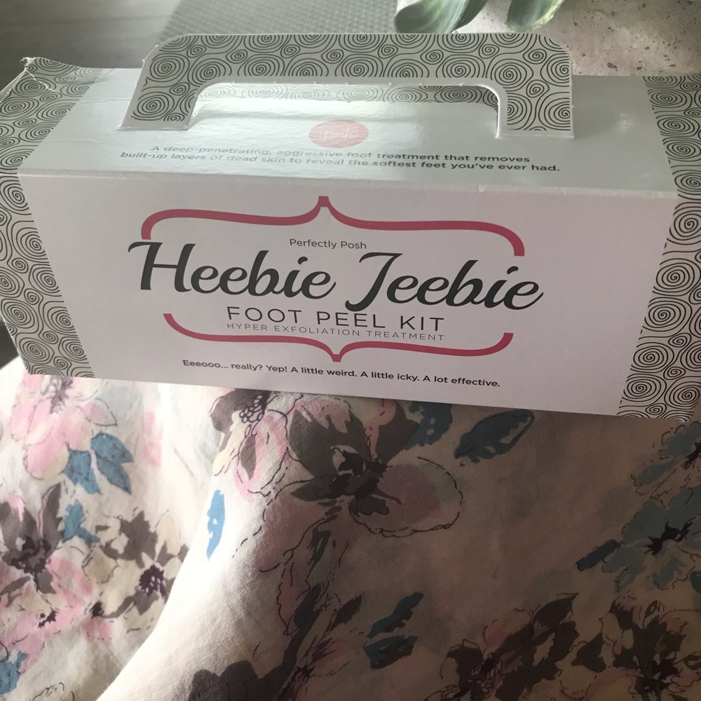 Perfectly Posh Foot Peel Kit